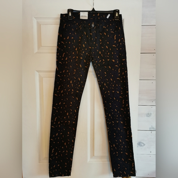 Carhartt Denim - Carhartt Rare NWT Slim Cut Size 25